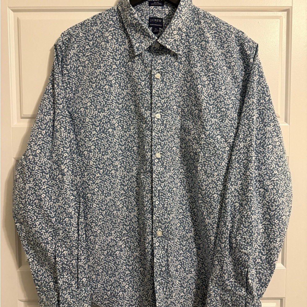 J. Crew Men's Blue and White Floral Shirt